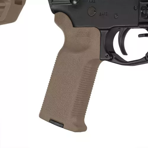 Chwyt pistoletowy AR15/AR10 – Flat Dark Earth, lekki i wytrzymały MAGPUL