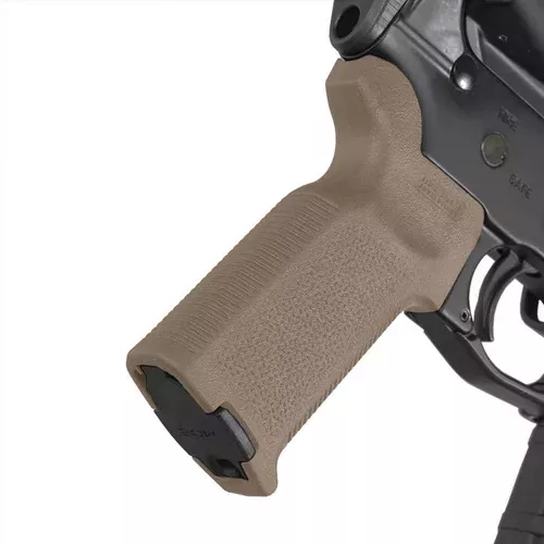 Chwyt pistoletowy AR15/AR10 – Flat Dark Earth, lekki i wytrzymały MAGPUL